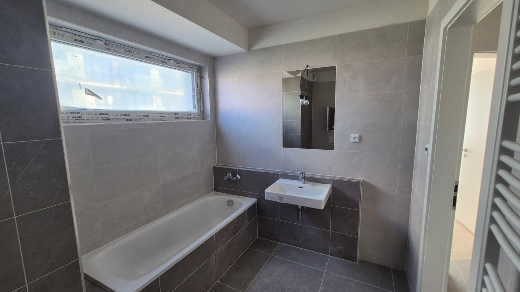 Prenájom bytu 2-izbový 52 m², Praha, Praha Prenájom bytu 2-izbový 52 m², Praha, Praha