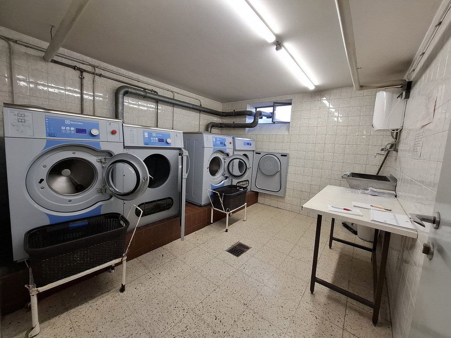 Prenájom bytu 1-izbový 37 m², Wien, Viedeň Prenájom bytu 1-izbový 37 m², Wien, Viedeň