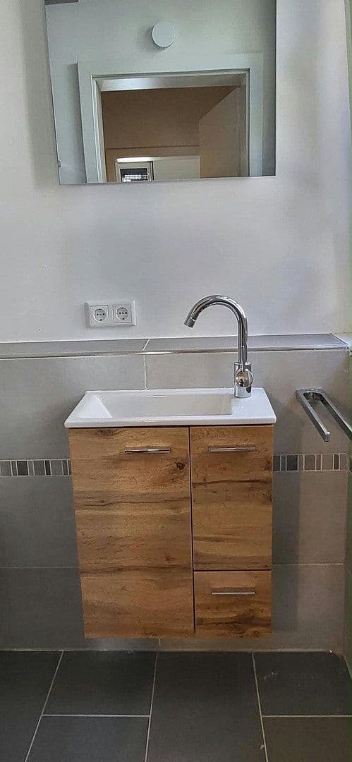 Prenájom bytu 2-izbový 56 m², Grabenstrasse 3, Reinheim, Hesensko Prenájom bytu 2-izbový 56 m², Grabenstrasse 3, Reinheim, Hesensko