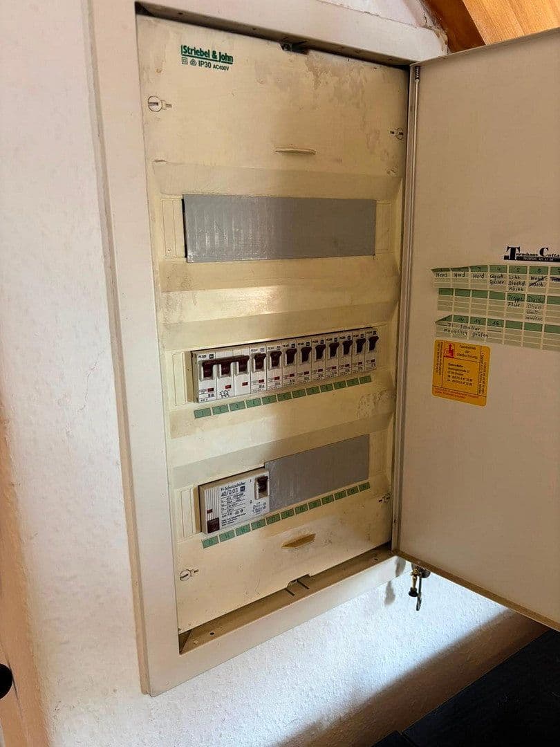 Predaj bytu 3-izbový 87 m², Dresden, Sasko Predaj bytu 3-izbový 87 m², Dresden, Sasko