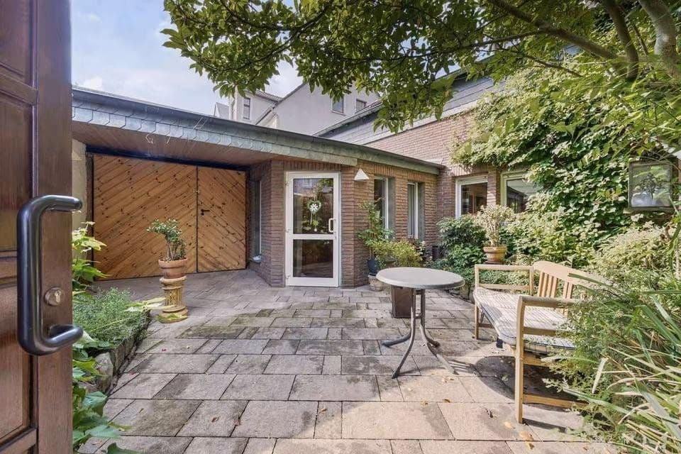 Predaj domu 141 m², pozemok 688 m², Steinhammerstraße 100, Dortmund-Marten, Severné Porýnie - Westfálsko Predaj domu 141 m², pozemok 688 m², Steinhammerstraße 100, Dortmund-Marten, Severné Porýnie - Westfálsko