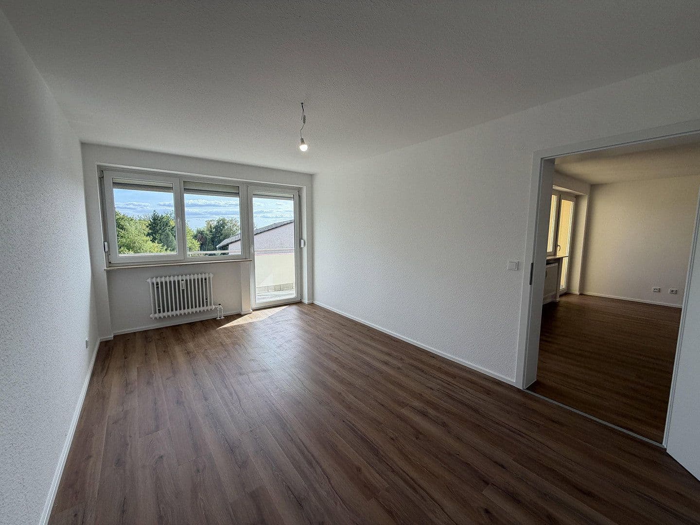 Prenájom bytu 2-izbový 60 m², Am Wald 11, Wiesbaden, Hesensko Prenájom bytu 2-izbový 60 m², Am Wald 11, Wiesbaden, Hesensko
