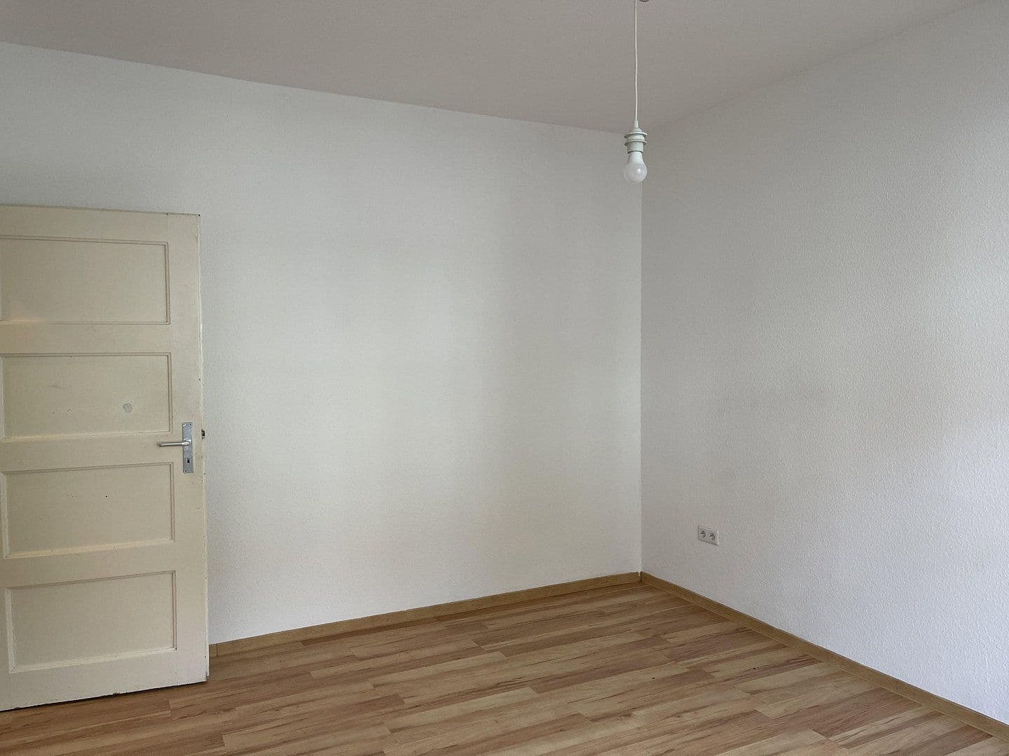 Prenájom bytu 2-izbový 32 m², Struckmannstr. 15, Hildesheim, Dolné Sasko Prenájom bytu 2-izbový 32 m², Struckmannstr. 15, Hildesheim, Dolné Sasko