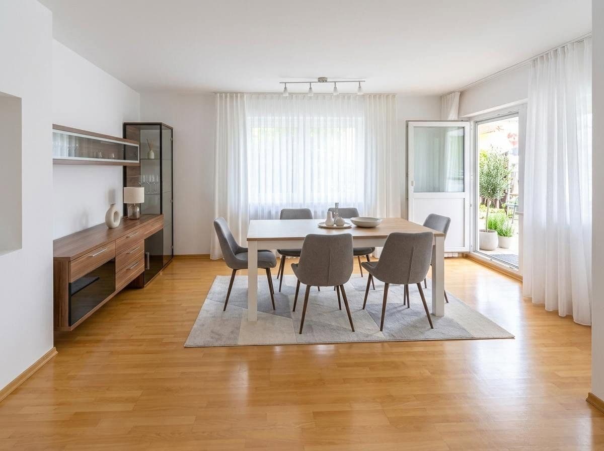 Predaj bytu 4-izbový 106 m², Laupheim, Bádensko-Wurttembersko Predaj bytu 4-izbový 106 m², Laupheim, Bádensko-Wurttembersko