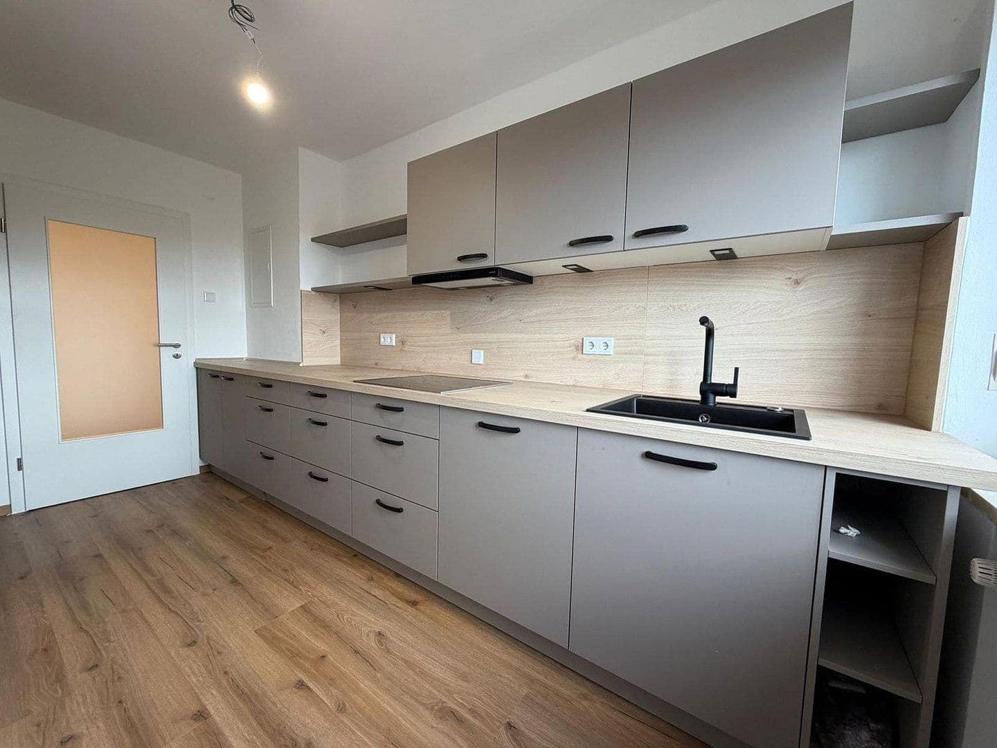 Predaj bytu 2-izbový 61 m², Ganghoferstraße 59, München, Bavorsko Predaj bytu 2-izbový 61 m², Ganghoferstraße 59, München, Bavorsko