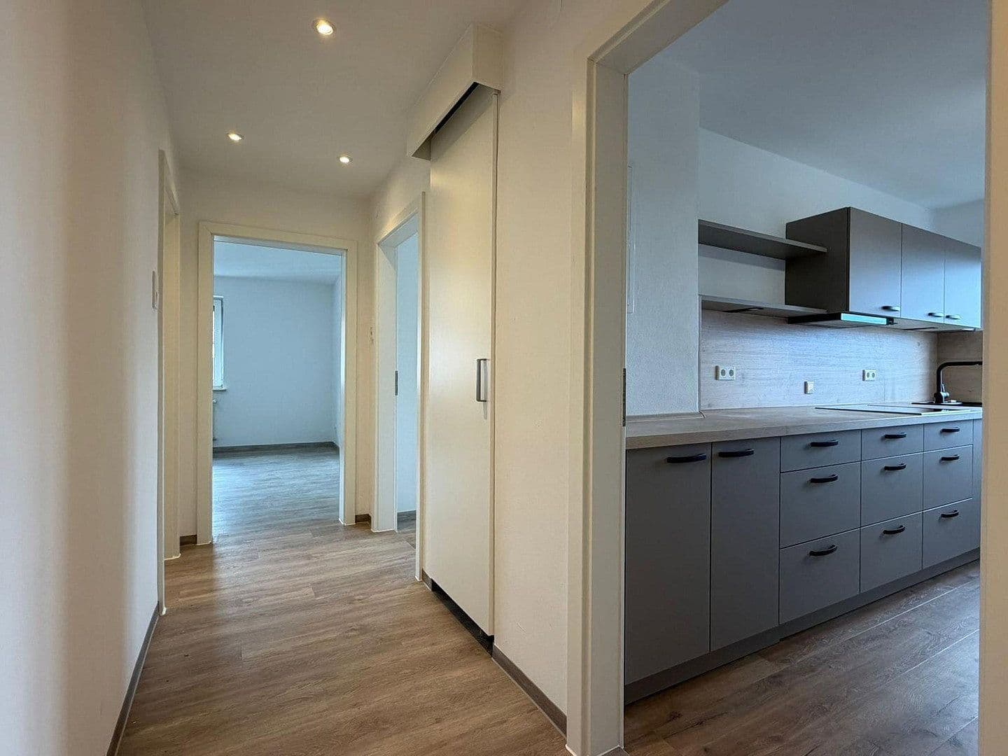 Predaj bytu 2-izbový 61 m², Ganghoferstraße 59, München, Bavorsko Predaj bytu 2-izbový 61 m², Ganghoferstraße 59, München, Bavorsko