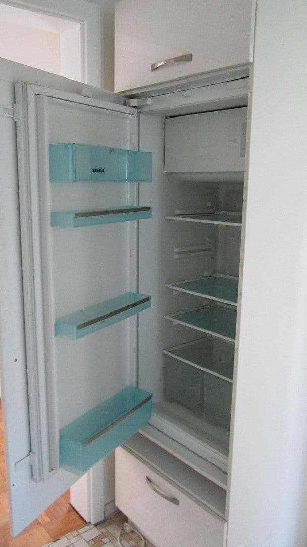 Prenájom bytu 4-izbový 130 m², Herrenberg, Bádensko-Wurttembersko Prenájom bytu 4-izbový 130 m², Herrenberg, Bádensko-Wurttembersko