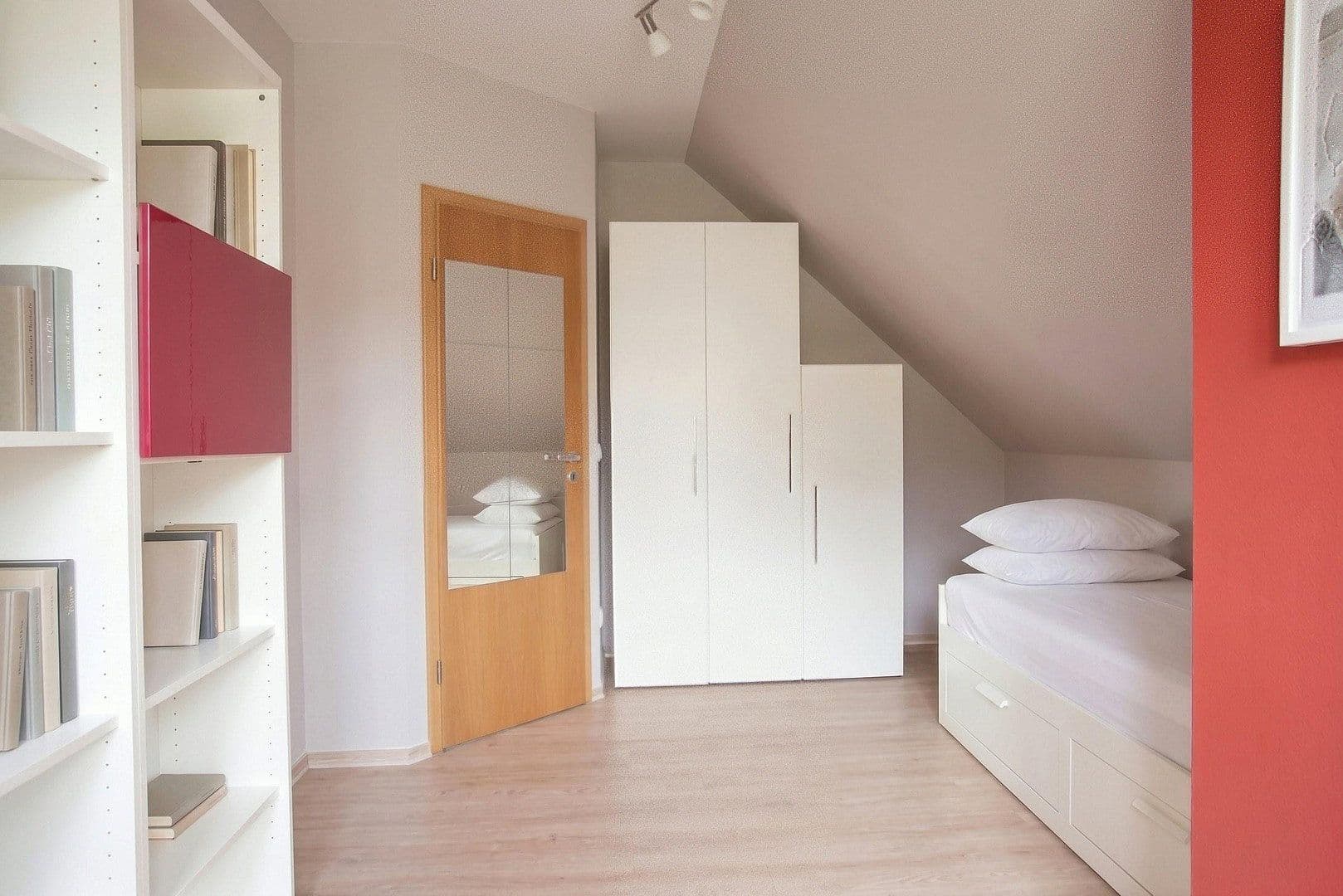 Predaj domu 165 m², pozemok 718 m², Neubrandenburg, Meklenbursko-Predpomoransko Predaj domu 165 m², pozemok 718 m², Neubrandenburg, Meklenbursko-Predpomoransko