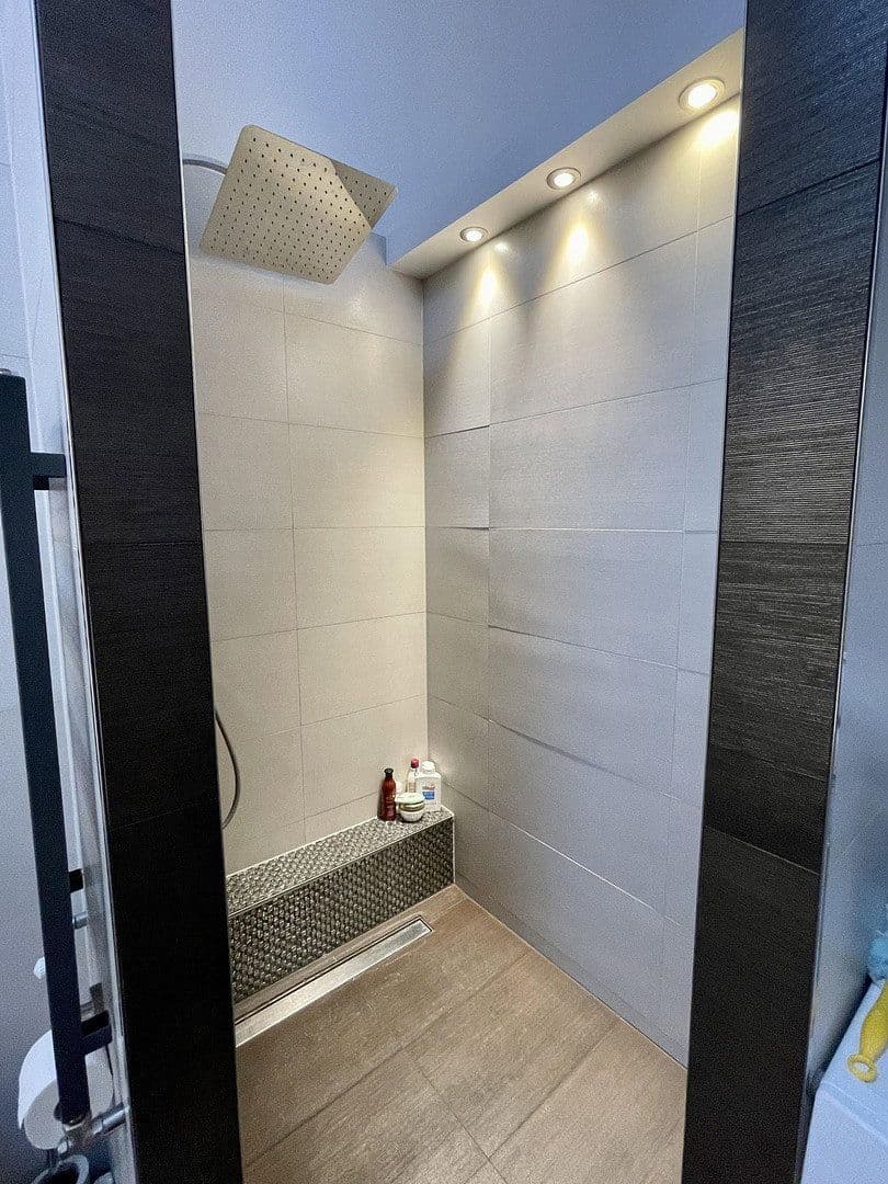 Prenájom domu 82 m², pozemok 350 m², Dietzenbach, Hesensko Prenájom domu 82 m², pozemok 350 m², Dietzenbach, Hesensko