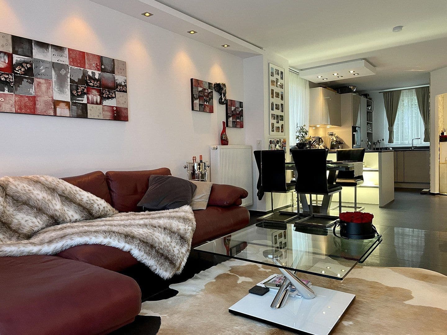 Prenájom domu 82 m², pozemok 350 m², Dietzenbach, Hesensko Prenájom domu 82 m², pozemok 350 m², Dietzenbach, Hesensko