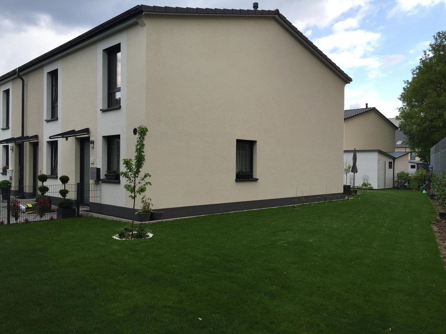 Prenájom domu 82 m², pozemok 350 m², Dietzenbach, Hesensko Prenájom domu 82 m², pozemok 350 m², Dietzenbach, Hesensko
