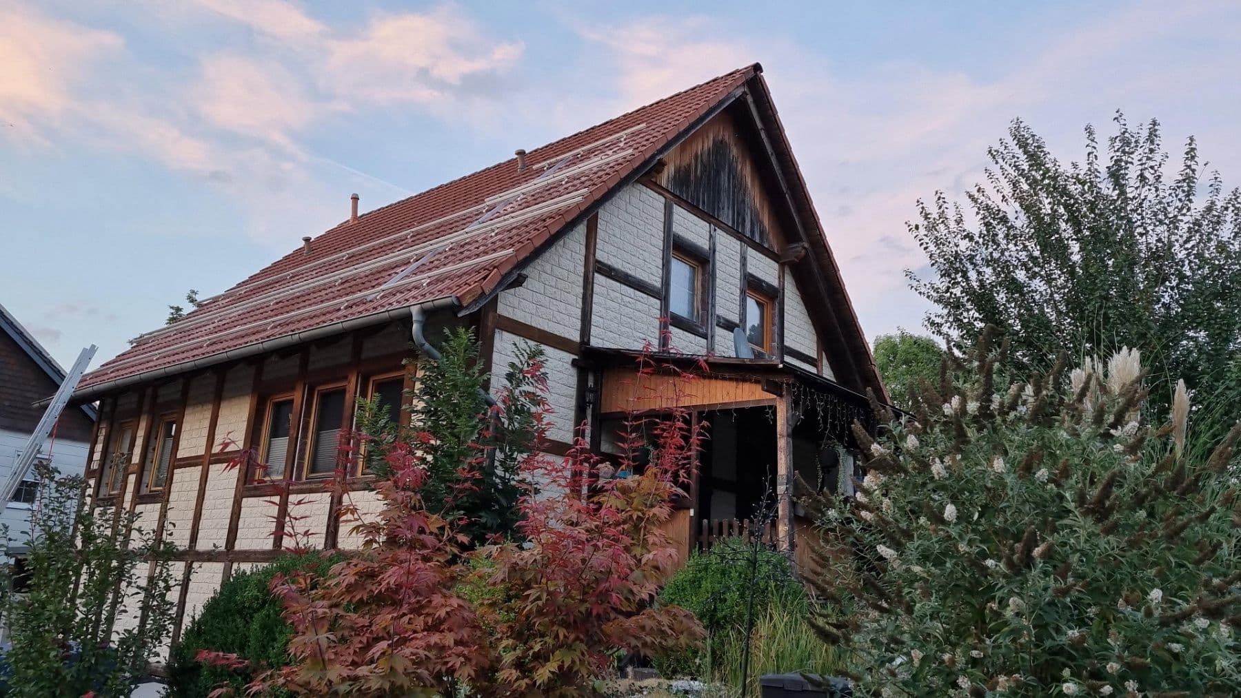 Predaj domu 188 m², pozemok 1.330 m², Kalefeld, Dolné Sasko Predaj domu 188 m², pozemok 1.330 m², Kalefeld, Dolné Sasko
