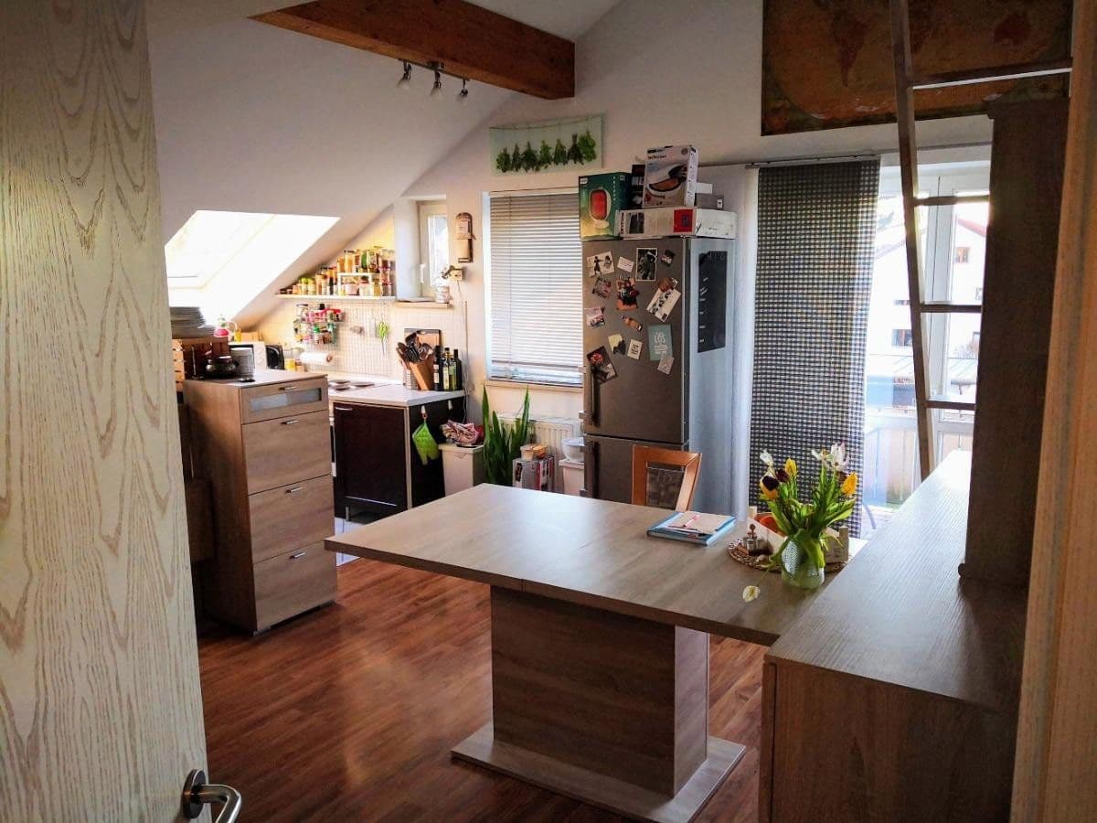 Prenájom bytu 2-izbový 59 m², Jankstr.11, München, Bavorsko Prenájom bytu 2-izbový 59 m², Jankstr.11, München, Bavorsko
