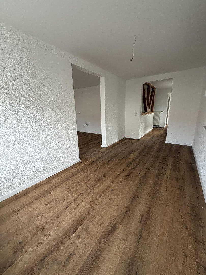 Predaj bytu 3-izbový 72 m², Mittlere Ortstr 147, Rülzheim, Porýnie-Falcko Predaj bytu 3-izbový 72 m², Mittlere Ortstr 147, Rülzheim, Porýnie-Falcko