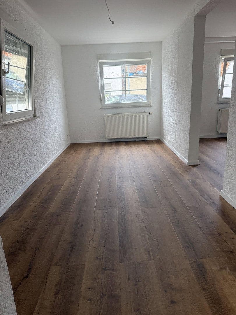 Predaj bytu 3-izbový 72 m², Mittlere Ortstr 147, Rülzheim, Porýnie-Falcko Predaj bytu 3-izbový 72 m², Mittlere Ortstr 147, Rülzheim, Porýnie-Falcko