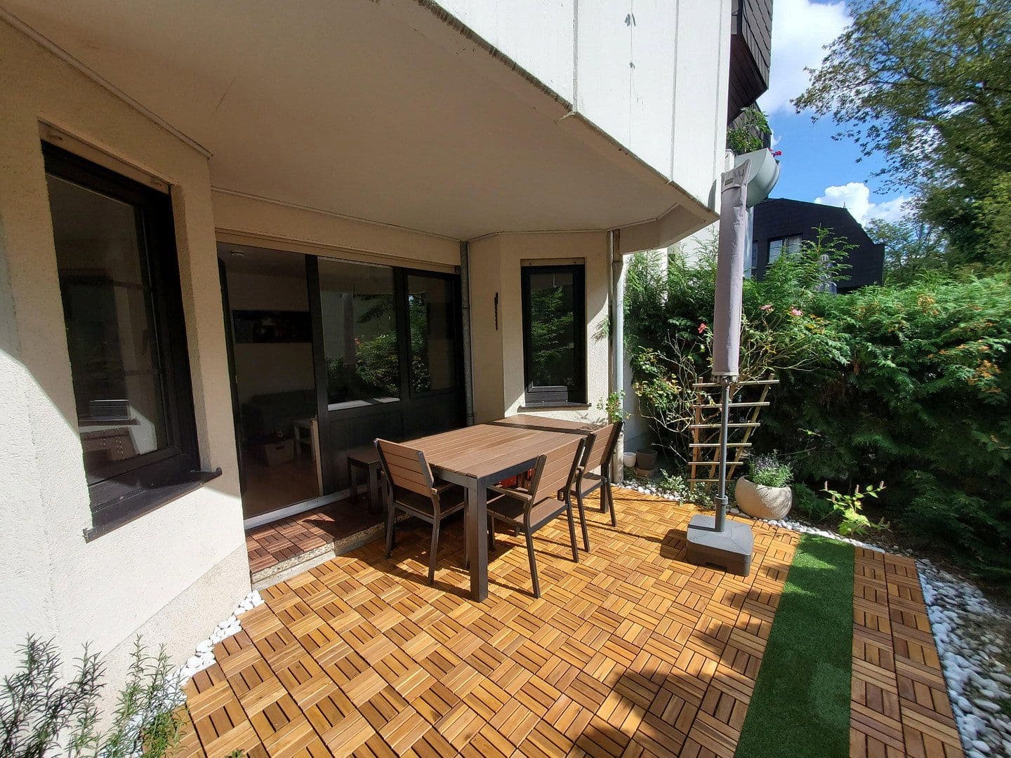 Predaj bytu 1-izbový 45 m², Am Pichelssee 54, Berlin, Berlín Predaj bytu 1-izbový 45 m², Am Pichelssee 54, Berlin, Berlín