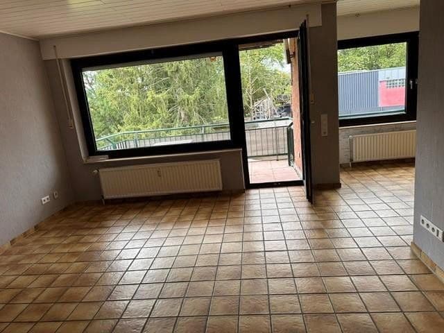 Prenájom bytu 3-izbový 82 m², Südstr. 8, Eschweiler, Severné Porýnie - Westfálsko Prenájom bytu 3-izbový 82 m², Südstr. 8, Eschweiler, Severné Porýnie - Westfálsko
