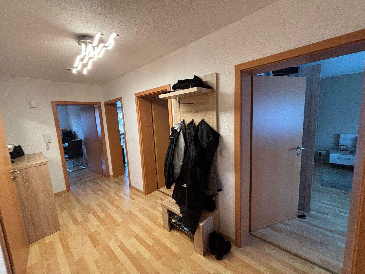 Prenájom bytu 3-izbový 80 m², Simmern/Hunsrück, Porýnie-Falcko Prenájom bytu 3-izbový 80 m², Simmern/Hunsrück, Porýnie-Falcko
