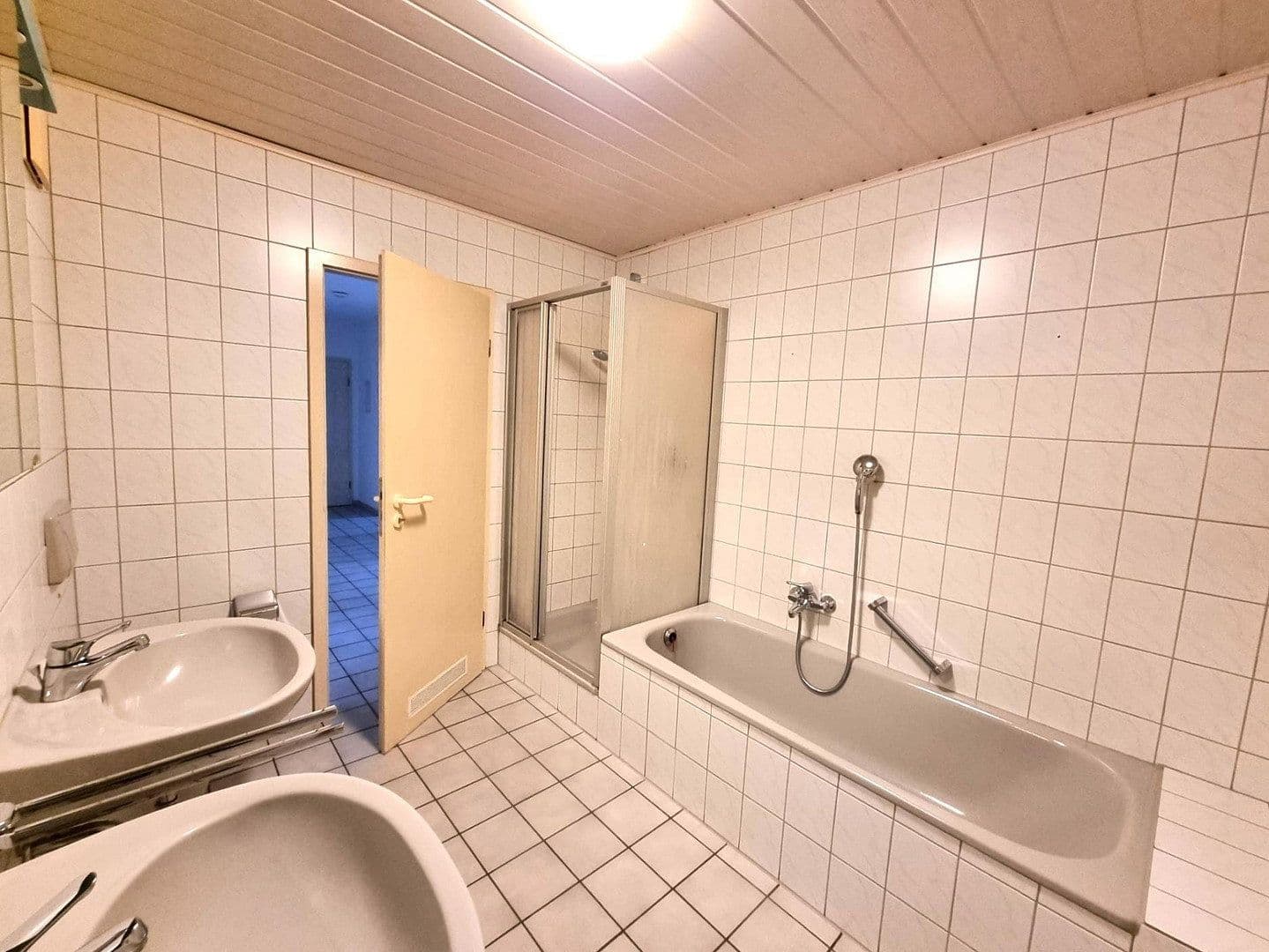 Predaj bytu 4-izbový 120 m², Leo-Löb-Straße 12a, Haßloch, Porýnie-Falcko Predaj bytu 4-izbový 120 m², Leo-Löb-Straße 12a, Haßloch, Porýnie-Falcko