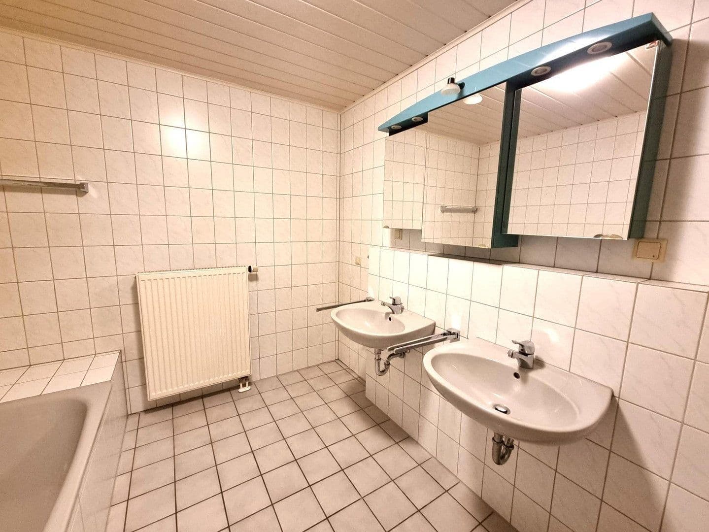 Predaj bytu 4-izbový 120 m², Leo-Löb-Straße 12a, Haßloch, Porýnie-Falcko Predaj bytu 4-izbový 120 m², Leo-Löb-Straße 12a, Haßloch, Porýnie-Falcko