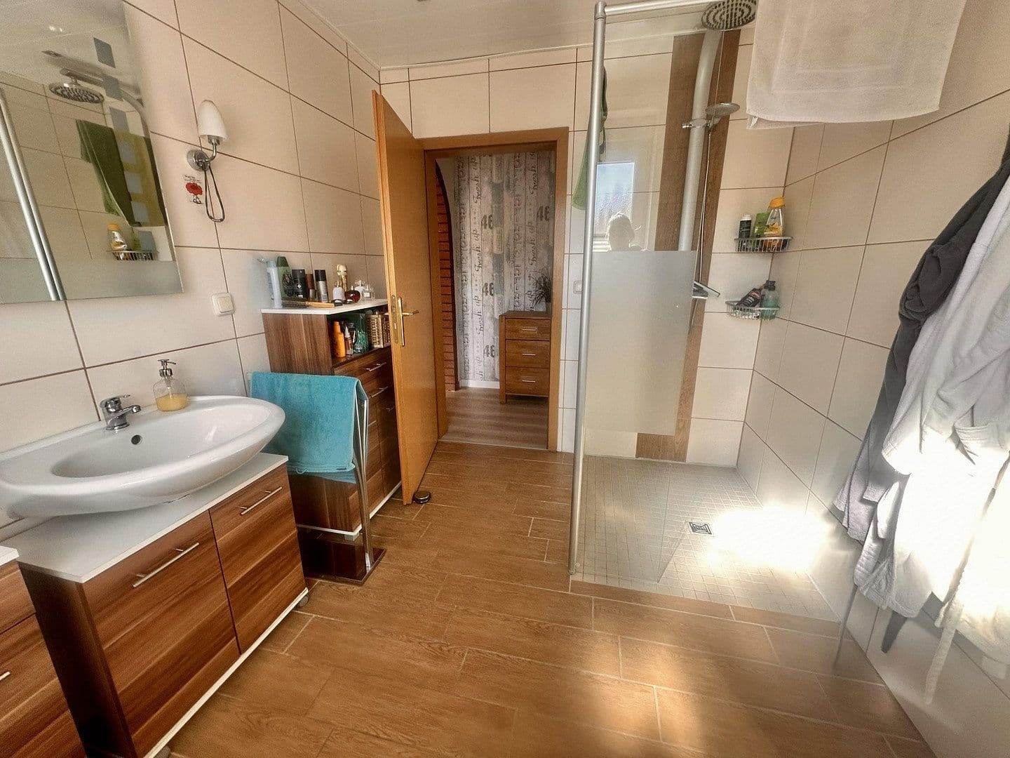 Predaj domu 160 m², pozemok 797 m², Südergast 20, Westerholt, Dolné Sasko Predaj domu 160 m², pozemok 797 m², Südergast 20, Westerholt, Dolné Sasko