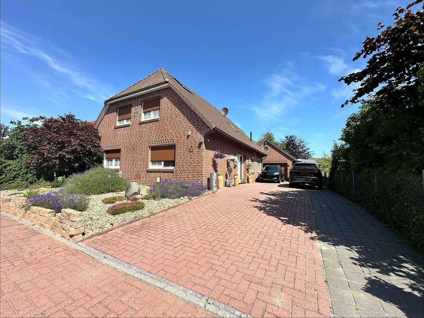 Predaj domu 160 m², pozemok 797 m², Südergast 20, Westerholt, Dolné Sasko Predaj domu 160 m², pozemok 797 m², Südergast 20, Westerholt, Dolné Sasko