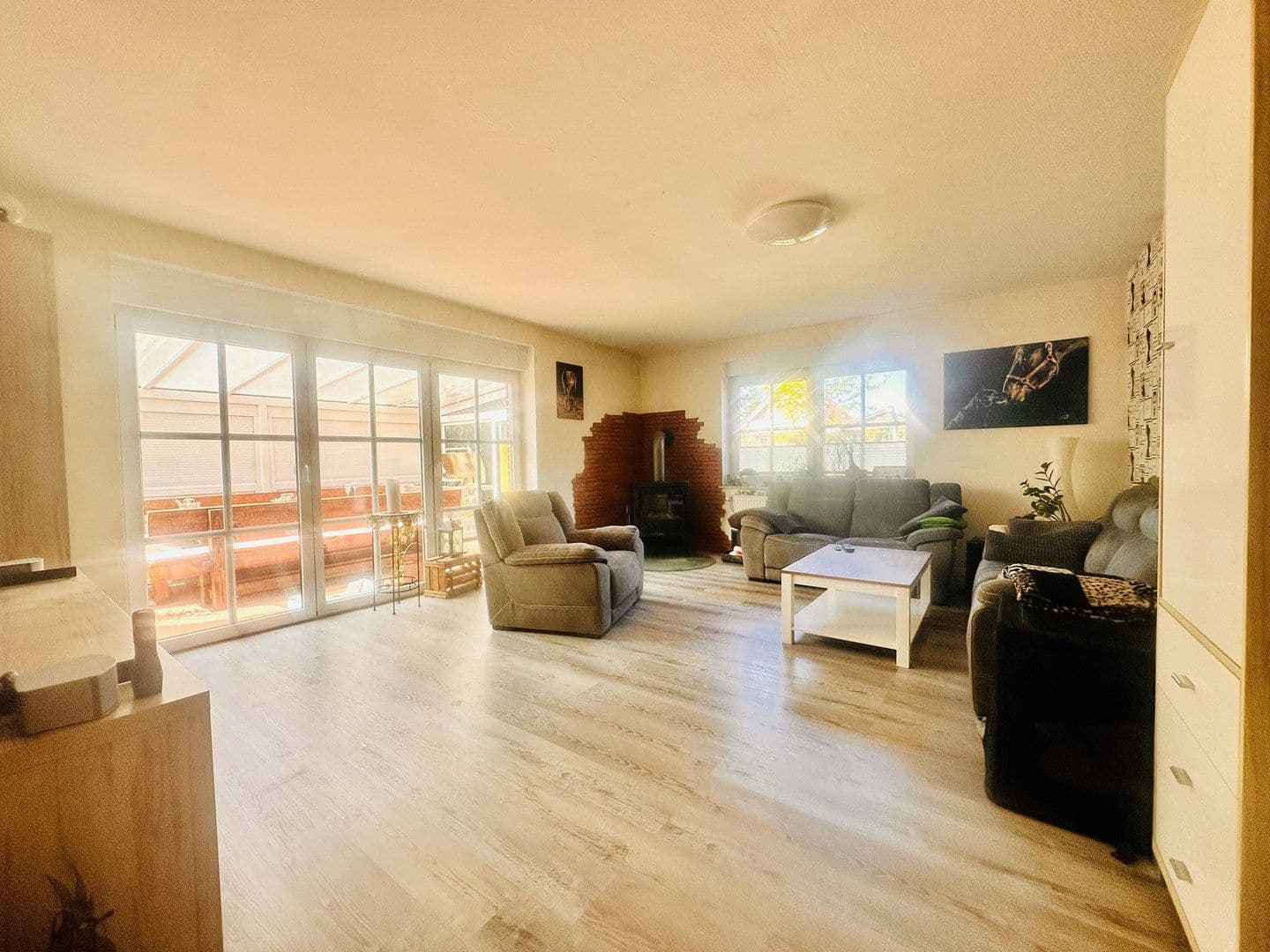 Predaj domu 160 m², pozemok 797 m², Südergast 20, Westerholt, Dolné Sasko Predaj domu 160 m², pozemok 797 m², Südergast 20, Westerholt, Dolné Sasko