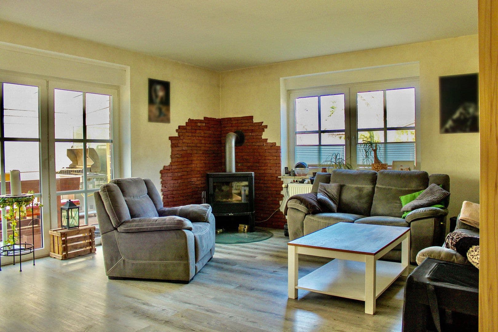Predaj domu 160 m², pozemok 797 m², Südergast 20, Westerholt, Dolné Sasko Predaj domu 160 m², pozemok 797 m², Südergast 20, Westerholt, Dolné Sasko
