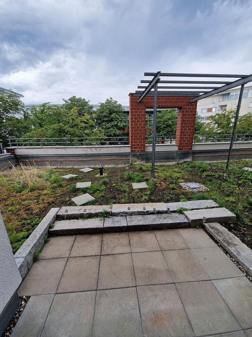 Prenájom bytu 2-izbový 60 m², Walter-Gropius-Str. 1, Reutlingen, Bádensko-Wurttembersko Prenájom bytu 2-izbový 60 m², Walter-Gropius-Str. 1, Reutlingen, Bádensko-Wurttembersko