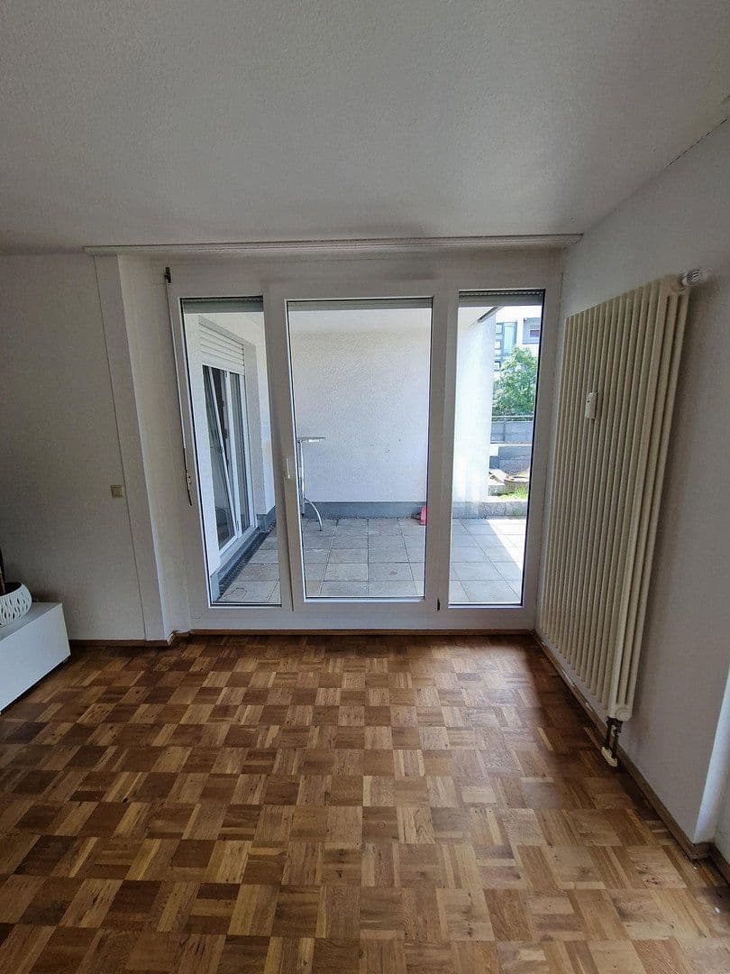 Prenájom bytu 2-izbový 60 m², Walter-Gropius-Str. 1, Reutlingen, Bádensko-Wurttembersko Prenájom bytu 2-izbový 60 m², Walter-Gropius-Str. 1, Reutlingen, Bádensko-Wurttembersko