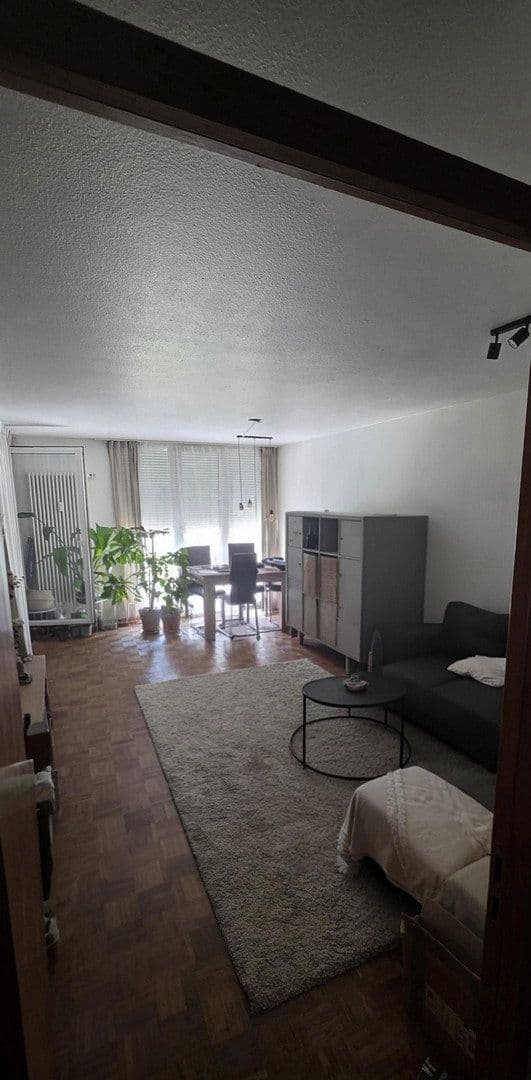 Prenájom bytu 2-izbový 60 m², Walter-Gropius-Str. 1, Reutlingen, Bádensko-Wurttembersko Prenájom bytu 2-izbový 60 m², Walter-Gropius-Str. 1, Reutlingen, Bádensko-Wurttembersko