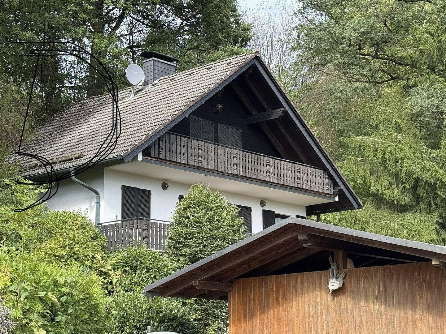 Predaj domu 140 m², pozemok 909 m², Schlüchtern, Hesensko Predaj domu 140 m², pozemok 909 m², Schlüchtern, Hesensko