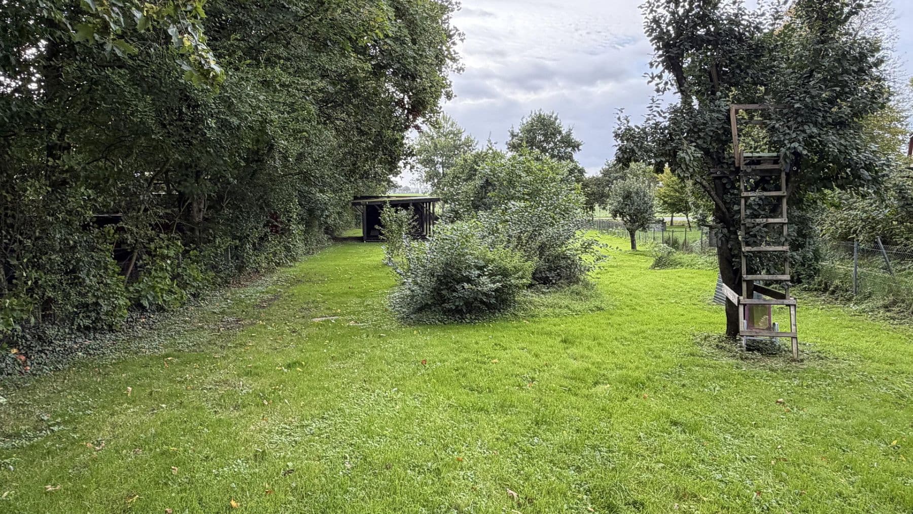 Predaj domu 190 m², pozemok 3.334 m², Rehhorst, Šlezvicko-Holštajnsko Predaj domu 190 m², pozemok 3.334 m², Rehhorst, Šlezvicko-Holštajnsko