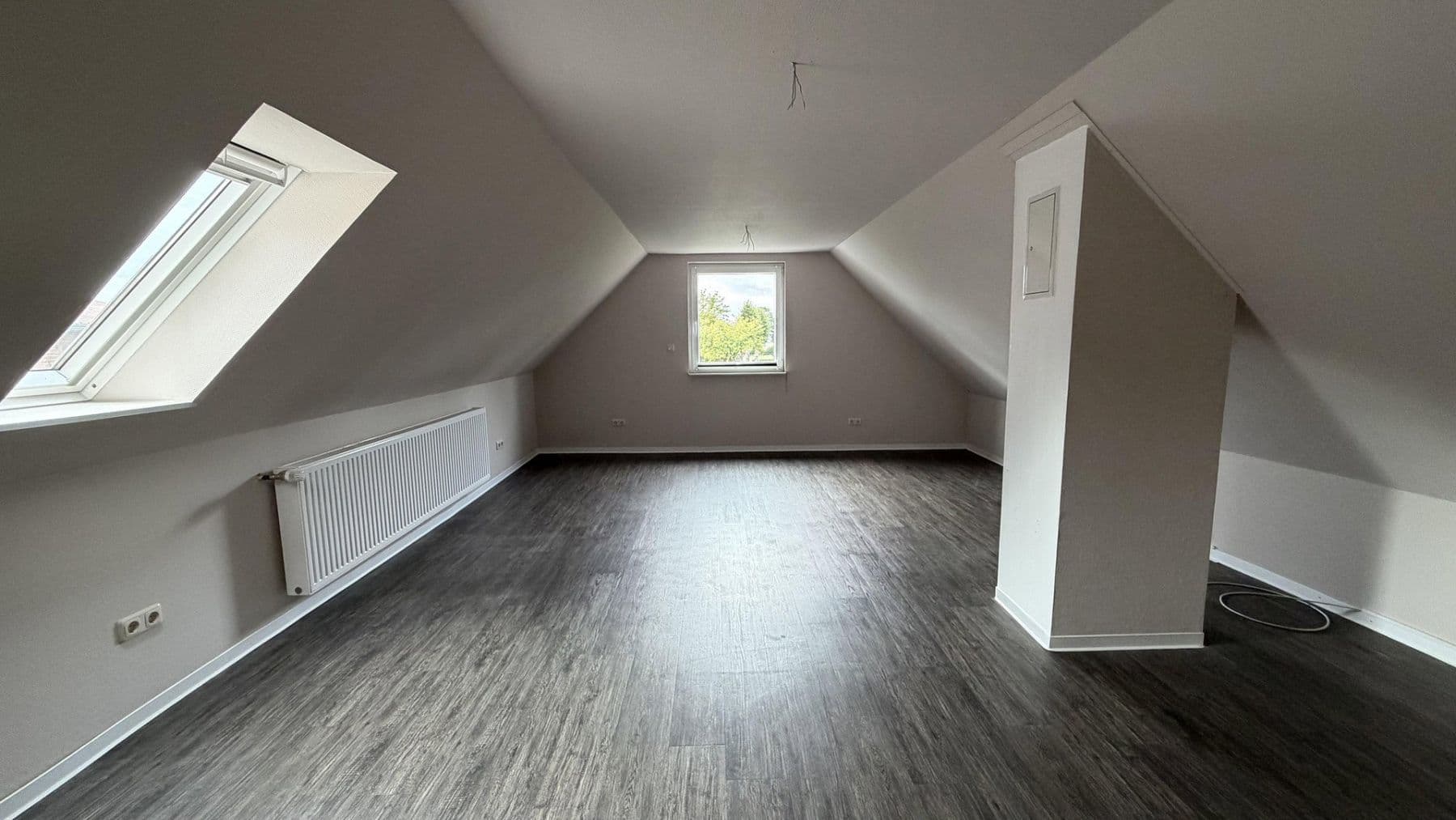 Predaj domu 190 m², pozemok 3.334 m², Rehhorst, Šlezvicko-Holštajnsko Predaj domu 190 m², pozemok 3.334 m², Rehhorst, Šlezvicko-Holštajnsko