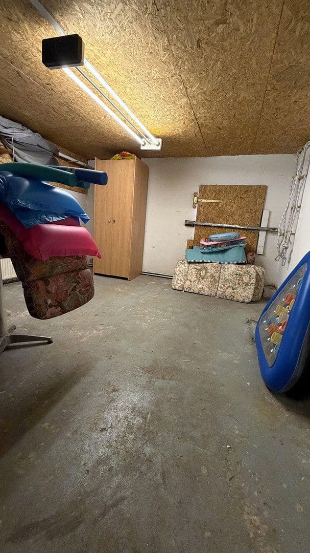 Predaj domu 190 m², pozemok 3.334 m², Rehhorst, Šlezvicko-Holštajnsko Predaj domu 190 m², pozemok 3.334 m², Rehhorst, Šlezvicko-Holštajnsko