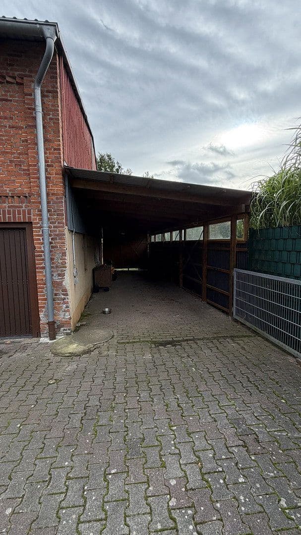 Predaj domu 190 m², pozemok 3.334 m², Rehhorst, Šlezvicko-Holštajnsko Predaj domu 190 m², pozemok 3.334 m², Rehhorst, Šlezvicko-Holštajnsko