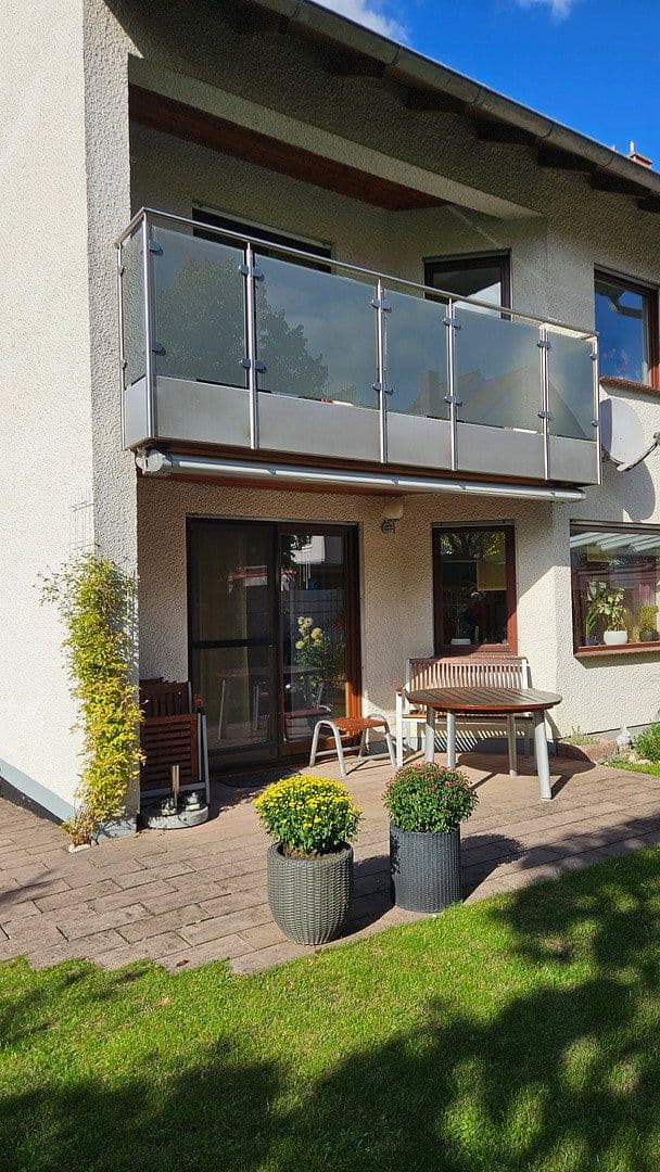 Predaj domu 133 m², pozemok 412 m², Baunatal, Hesensko Predaj domu 133 m², pozemok 412 m², Baunatal, Hesensko