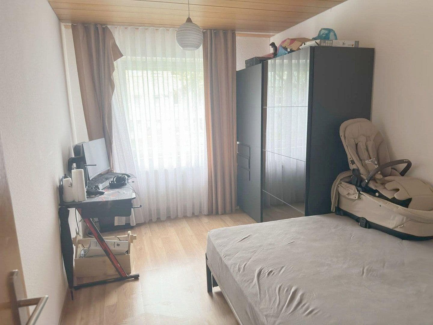 Prenájom bytu 3-izbový 68 m², Ulm, Bádensko-Wurttembersko Prenájom bytu 3-izbový 68 m², Ulm, Bádensko-Wurttembersko