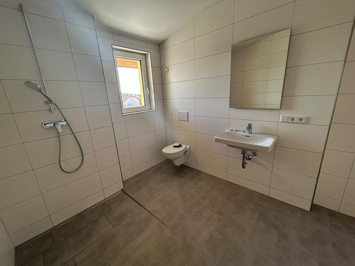 Prenájom bytu 2-izbový 77 m², Dombühl, Bavorsko Prenájom bytu 2-izbový 77 m², Dombühl, Bavorsko