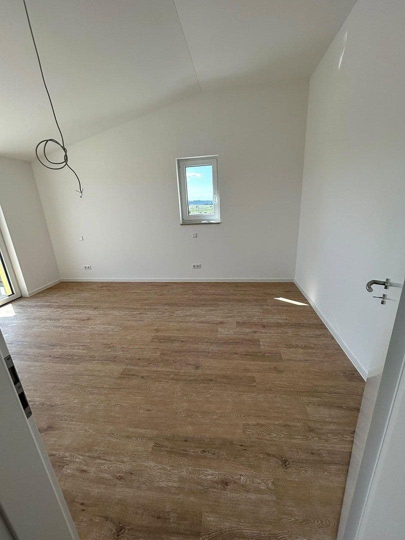 Prenájom bytu 2-izbový 77 m², Dombühl, Bavorsko Prenájom bytu 2-izbový 77 m², Dombühl, Bavorsko