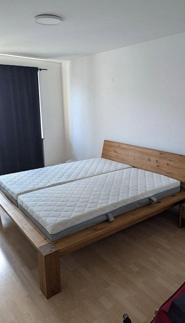 Prenájom bytu 3-izbový 68 m², München, Bavorsko Prenájom bytu 3-izbový 68 m², München, Bavorsko
