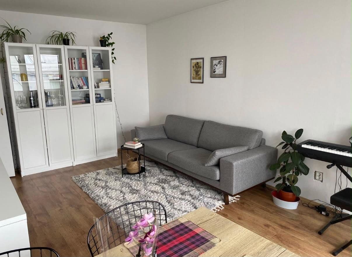 Prenájom bytu 3-izbový 68 m², München, Bavorsko Prenájom bytu 3-izbový 68 m², München, Bavorsko