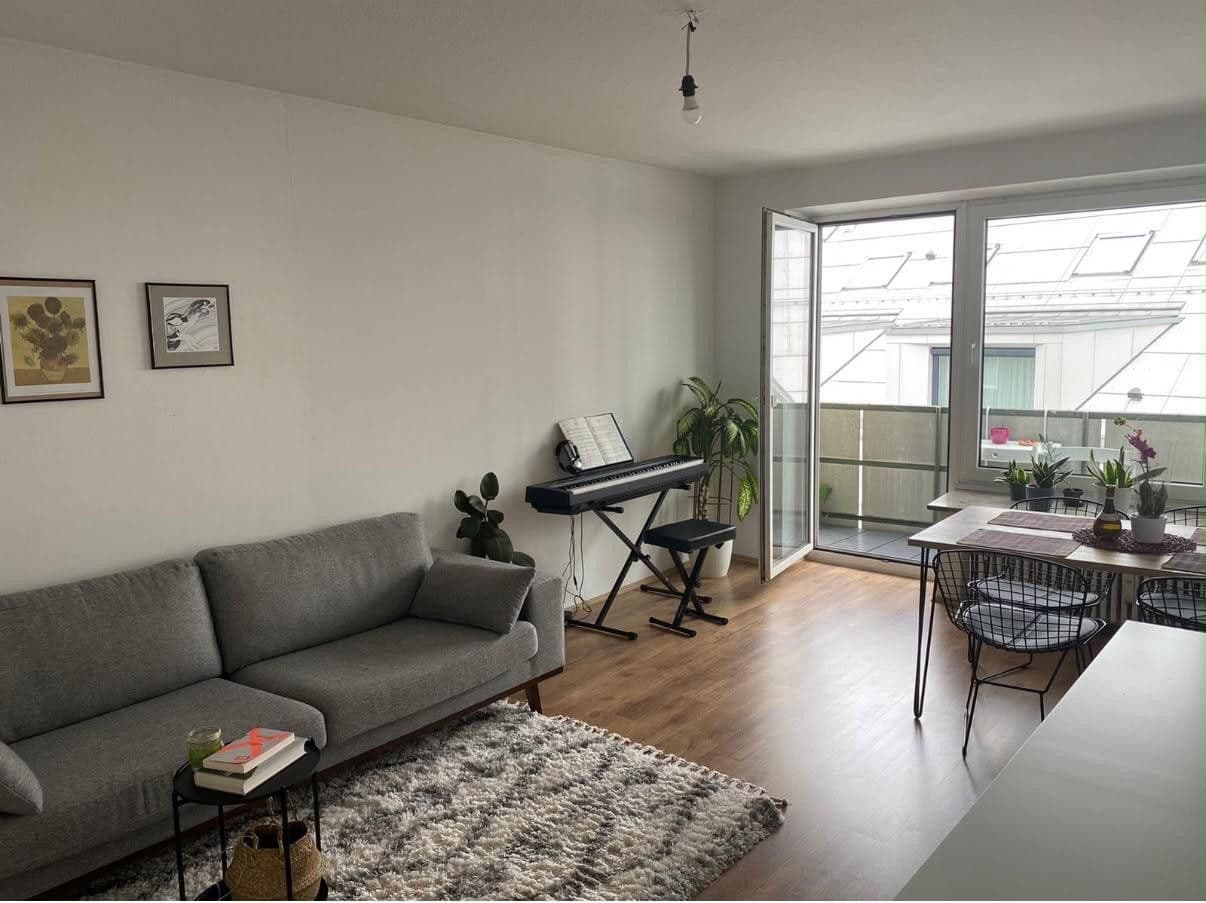 Prenájom bytu 3-izbový 68 m², München, Bavorsko Prenájom bytu 3-izbový 68 m², München, Bavorsko