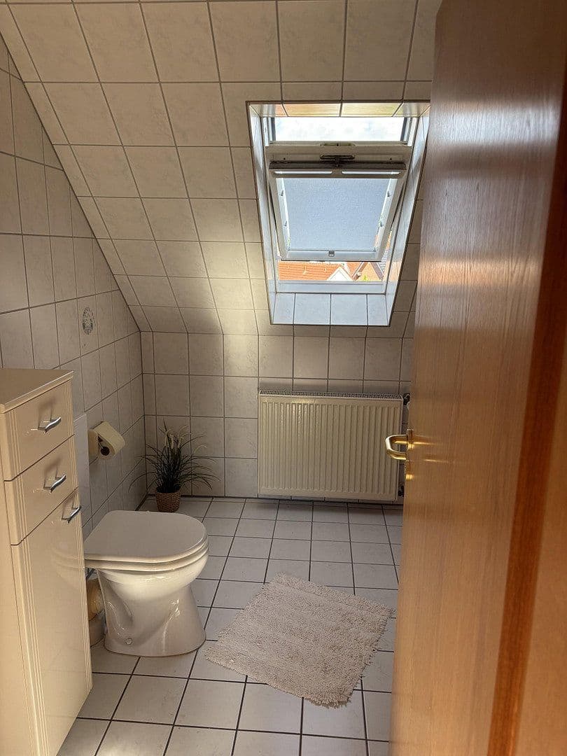 Prenájom bytu 3-izbový 43 m², Bad Oeynhausen, Severné Porýnie - Westfálsko Prenájom bytu 3-izbový 43 m², Bad Oeynhausen, Severné Porýnie - Westfálsko
