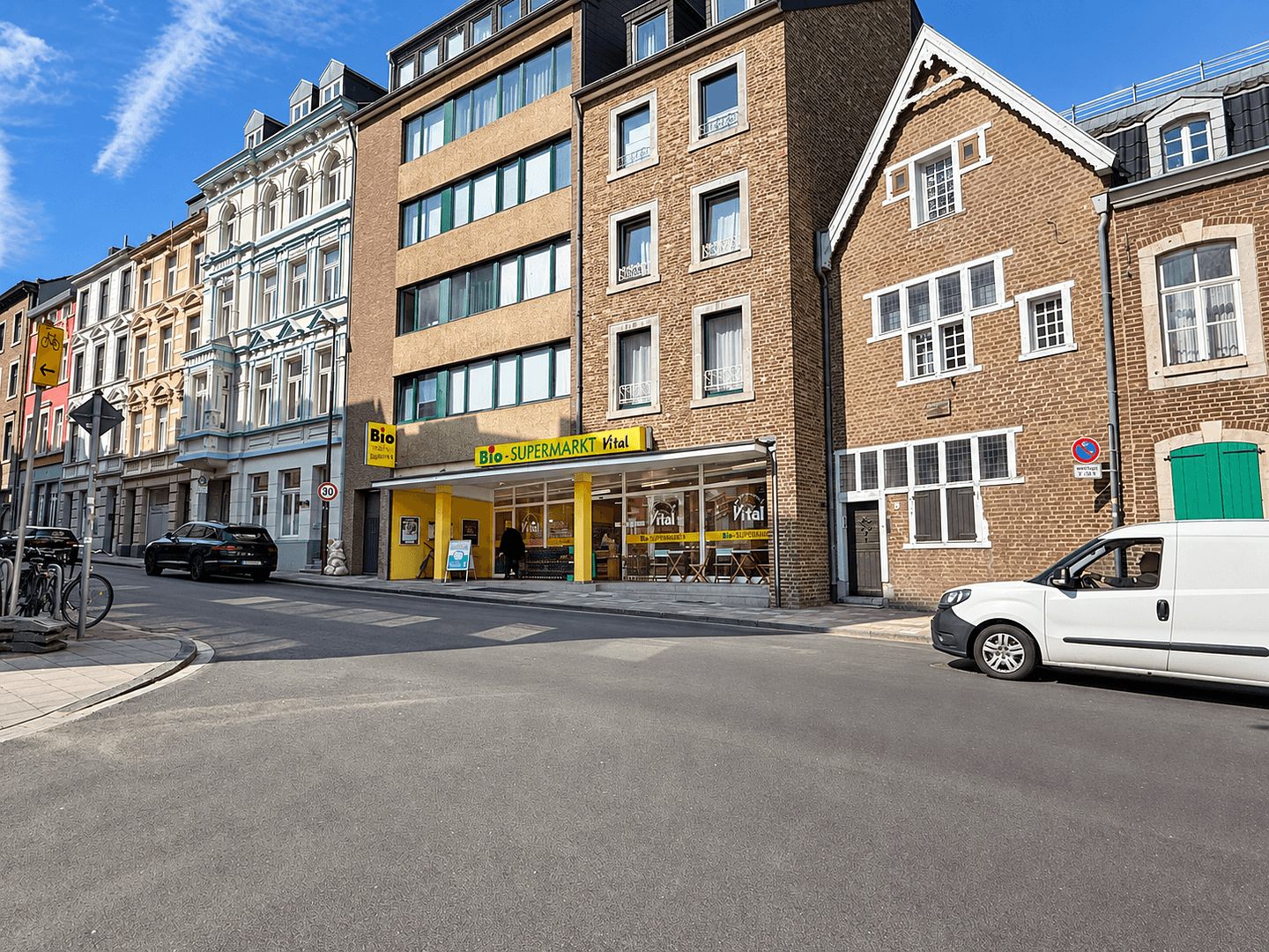 Prenájom nebytového priestoru 492 m², Jakobstr. 210-212, Aachen, Severné Porýnie - Westfálsko Prenájom nebytového priestoru 492 m², Jakobstr. 210-212, Aachen, Severné Porýnie - Westfálsko