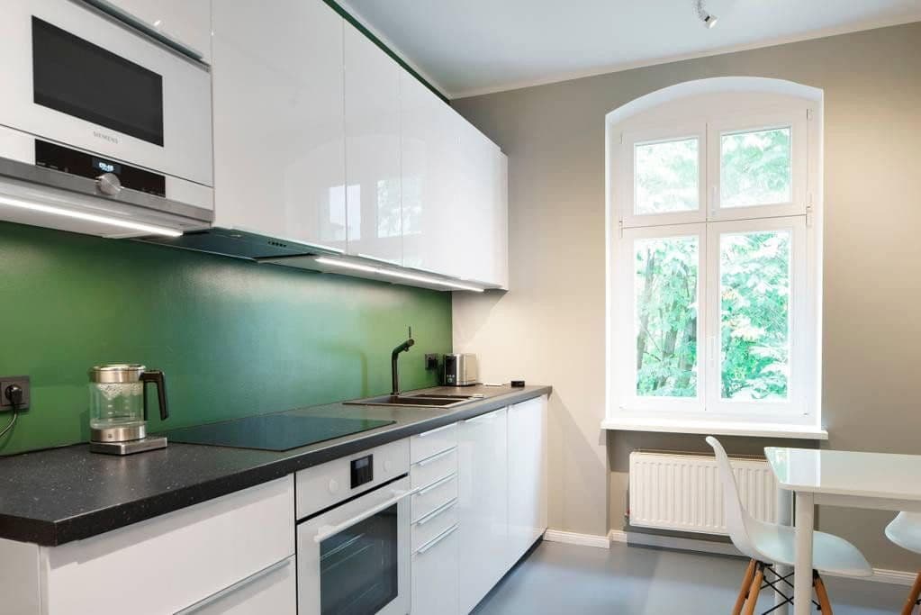 Predaj bytu 3-izbový 102 m², Metzer Straße 25, Berlin, Berlín Predaj bytu 3-izbový 102 m², Metzer Straße 25, Berlin, Berlín