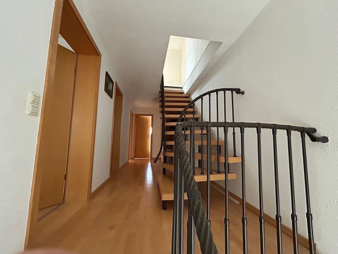 Predaj domu 160 m², pozemok 218 m², Remshalden, Bádensko-Wurttembersko Predaj domu 160 m², pozemok 218 m², Remshalden, Bádensko-Wurttembersko