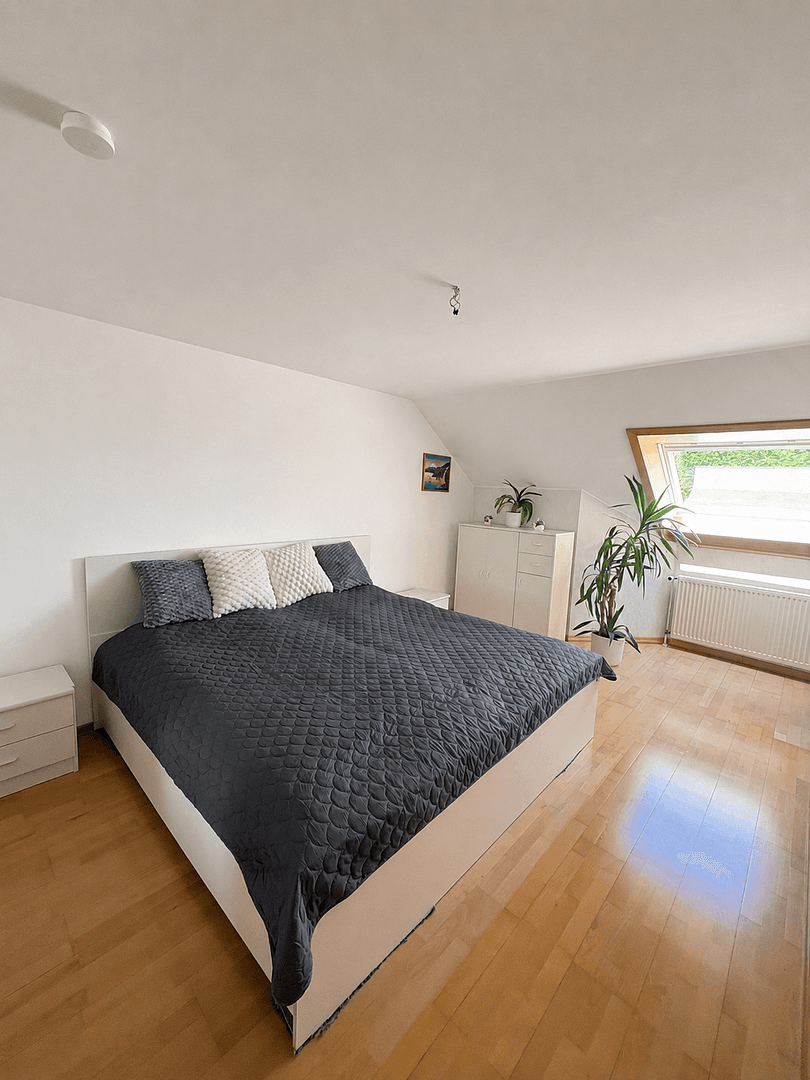 Predaj domu 160 m², pozemok 218 m², Remshalden, Bádensko-Wurttembersko Predaj domu 160 m², pozemok 218 m², Remshalden, Bádensko-Wurttembersko