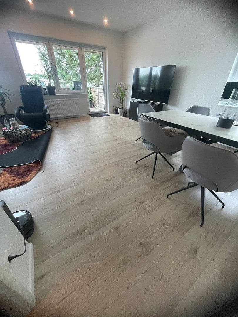 Prenájom bytu 4-izbový 120 m², An der Junkerei 3, Wilhelmshaven, Dolné Sasko Prenájom bytu 4-izbový 120 m², An der Junkerei 3, Wilhelmshaven, Dolné Sasko