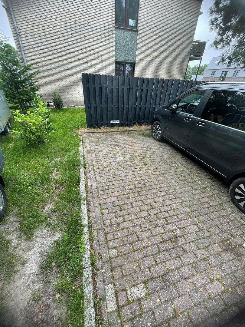 Prenájom bytu 4-izbový 120 m², An der Junkerei 3, Wilhelmshaven, Dolné Sasko Prenájom bytu 4-izbový 120 m², An der Junkerei 3, Wilhelmshaven, Dolné Sasko